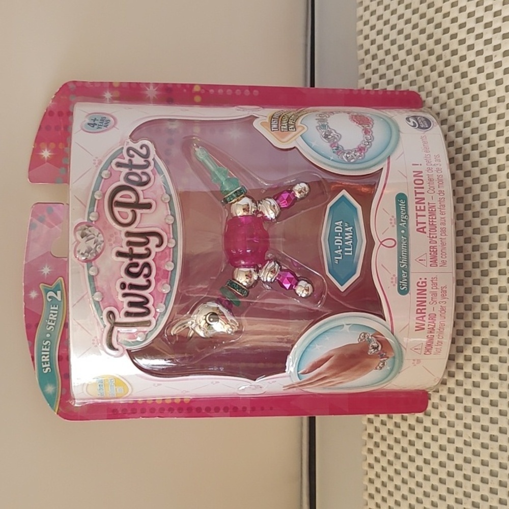 Twisty Petz Series 2 Bracelet La-Di-Da Llama Silver Shimmer Spin Master Authenti